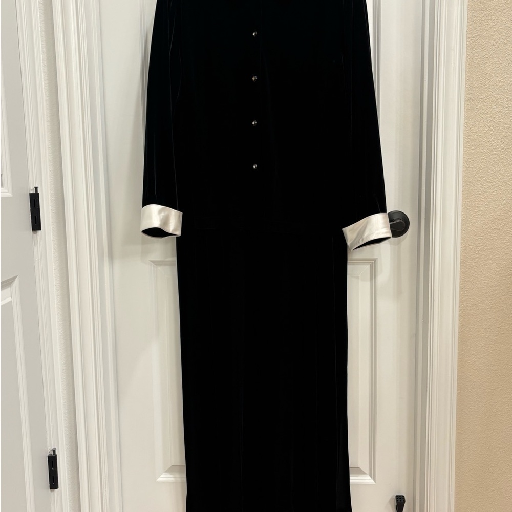 Ronni Nicole Black Maxi Dress with White Accents